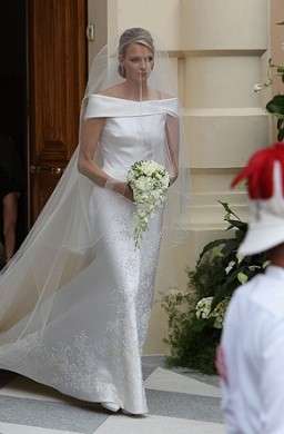 Matrimonio Alberto e Charlene, le foto dell’abito da sposa. Meraviglioso!