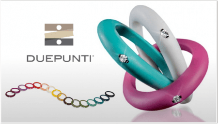 Gli anelli del desiderio dell’estate 2011: coloratissimi in plastica con piccolo diamante
