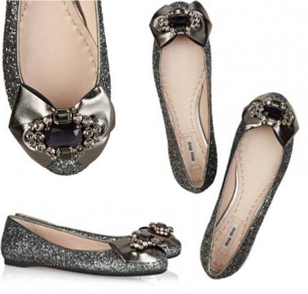 Le ballerine gioiello di Miu Miu, scarpette di Cenerentola rivestite di Swarovski!