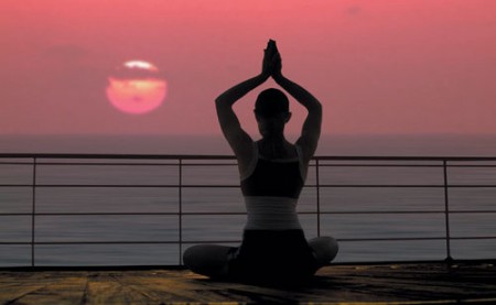 Tutte le posizioni Yoga per dimagrire senza fatica