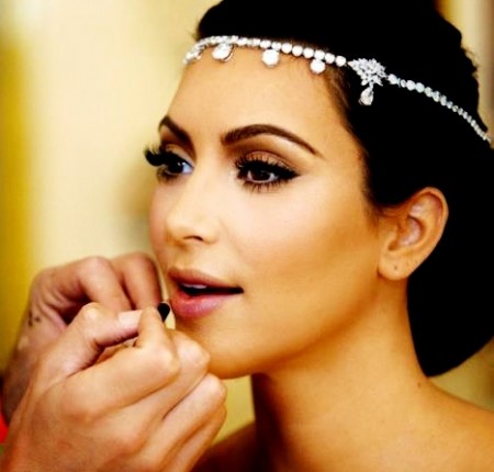 Il trucco di Kim Kardashian per il suo matrimonio, vi piace?