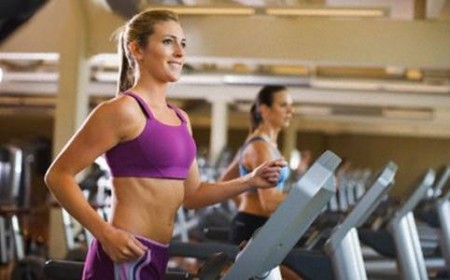 L’attività fisica moderata fa sentire meglio e aiuta a perdere peso