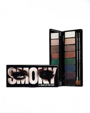 Per il make up occhi della prossima stagione puntante su ombretti smokey!