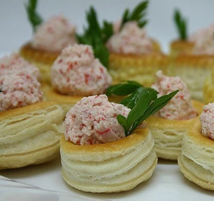 Vol au vent alla polpa di granchio, perfetti per pranzi e cene a base di pesce