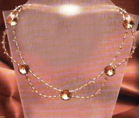 Collier in carbochons bijoux