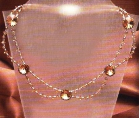 Collier in carbochons bijoux