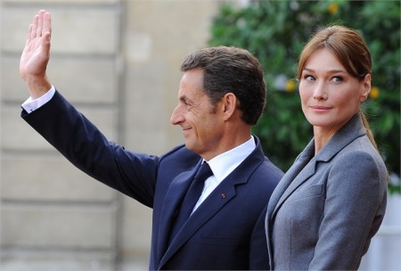 La piccola Sarkozy si chiama Giulia, a svelare il mistero è la mamma