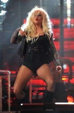 Anche i vip ingrassano, le foto di Christina Aguilera e i suoi 10 kg in più!