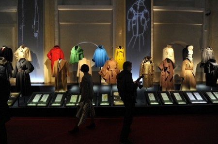 Max Mara ripercorre la sua storia con la mostra Coats!