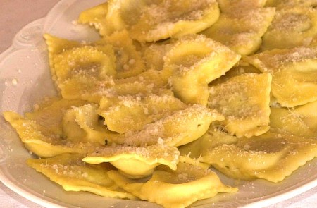 La ricetta vegana e light dei casoncelli di farro al seitan