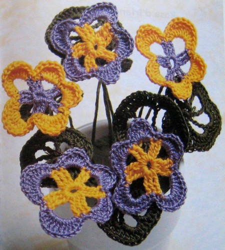 Viole mammole uncinetto