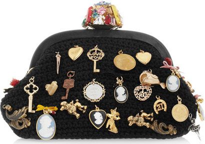 La borsetta con mille charms di Dolce & Gabbana