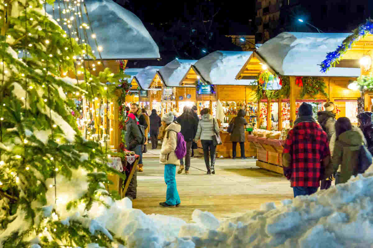 Mercatini di Natale in Valle d’Aosta: shopping natalizio tra una sciata e un pranzo tipico