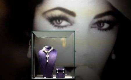 Tanti vip all’asta dei gioielli di Liz Taylor da Christie’s