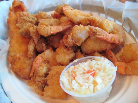 Fritto misto con salsa allo yogurt