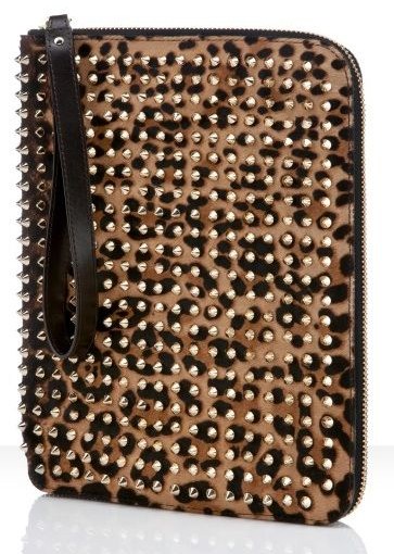 Idee regalo Christian Louboutin, la custodia per tablet “Cris” très chic