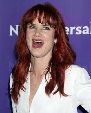 Capelli rossi per Juliette Lewis: un look da copiare?