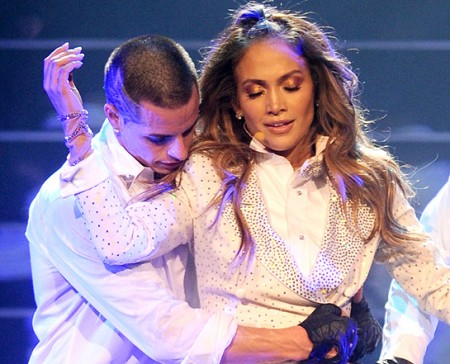 Jennifer Lopez e Casper Smart “cinguettano” il loro amore su Twitter