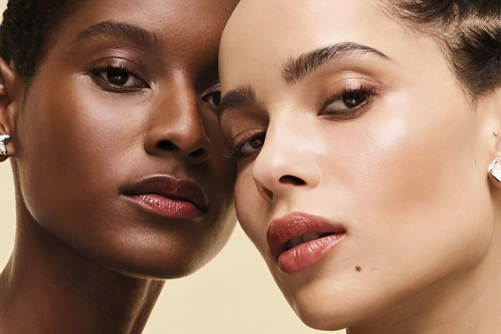 Aurelie Giraud e Zoe Isabella Kravitz campagna Yves Saint Laurent Beauty con make-up naturale