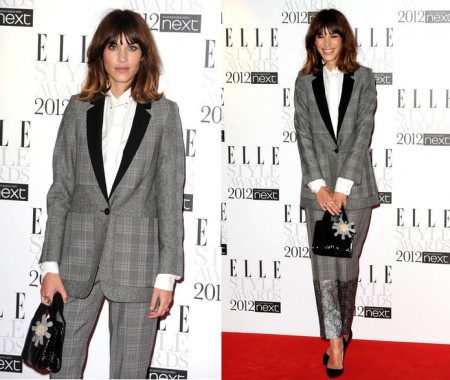 Alexa Chung con un tailleur maschile di Stella McCartney