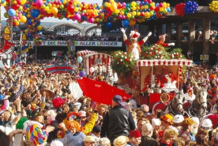 Conosciamo il Carnevale di Colonia, uno dei più originali al mondo