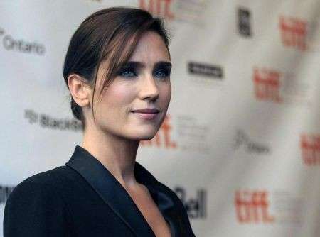 Shiseido, Jennifer Connelly per la linea Future Solution LX 