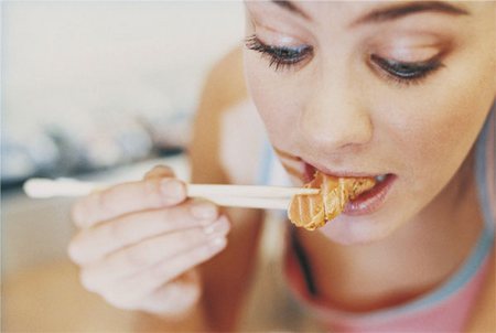 Obesità, è possibile mangiare tanto e non ingrassare