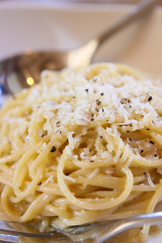 Ricetta Spaghetti cacio e pepe