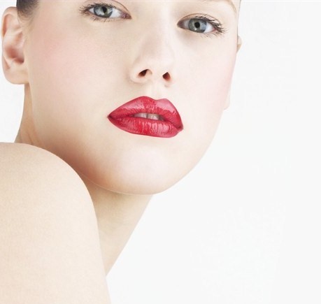 rossetto rosso make up chic