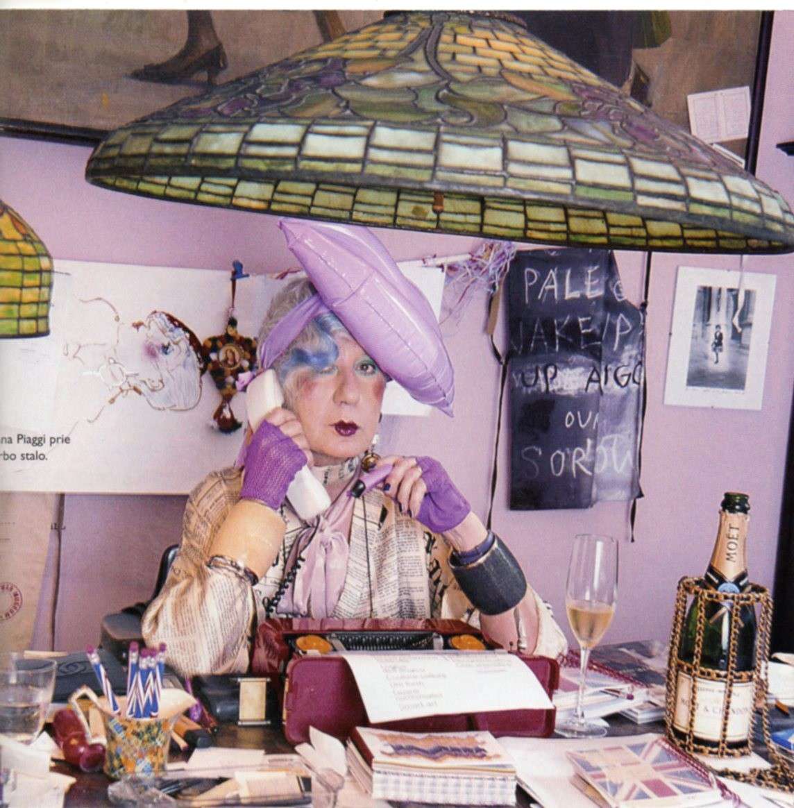Anna Piaggi, morta la giornalista di moda più eccentrica [FOTO]