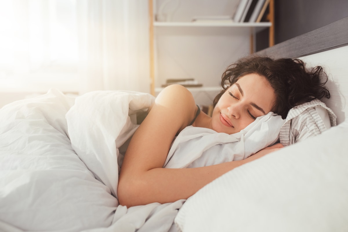 Consigli per dormire bene: le buone abitudini da seguire