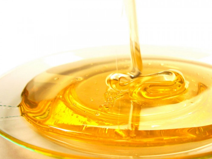 Miele: le proprietà benefiche per la pelle