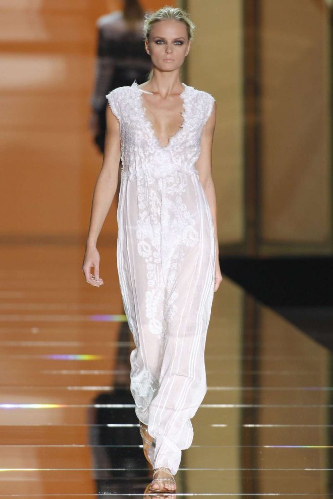 Abiti da sposa Ermanno Scervino: classe ed eleganza per una donna moderna  [FOTO] | Pourfemme