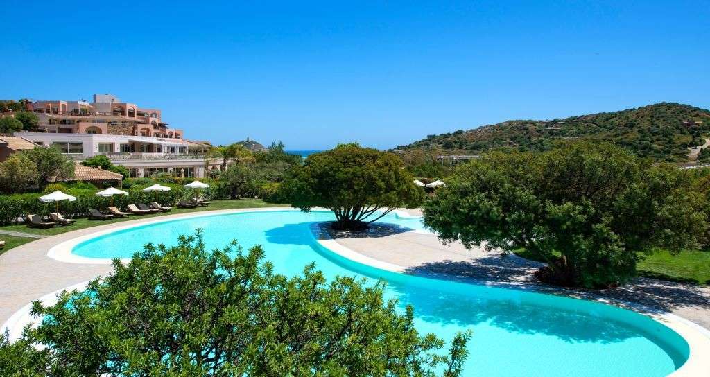 Chia Laguna Resort, una meta in Sardegna all’insegna del piacere