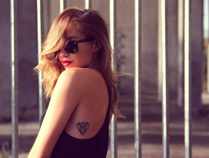 Tatuaggi glam e stilosi: tanti disegni da imitare [FOTO]