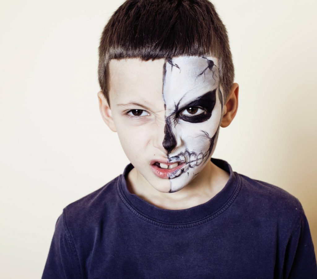 scheletro bambino halloween