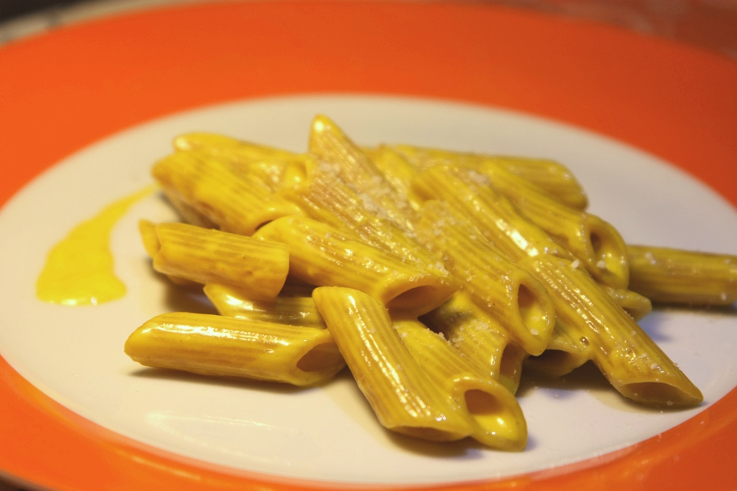 Penne alla crema di zafferano, ricetta light ipocalorica