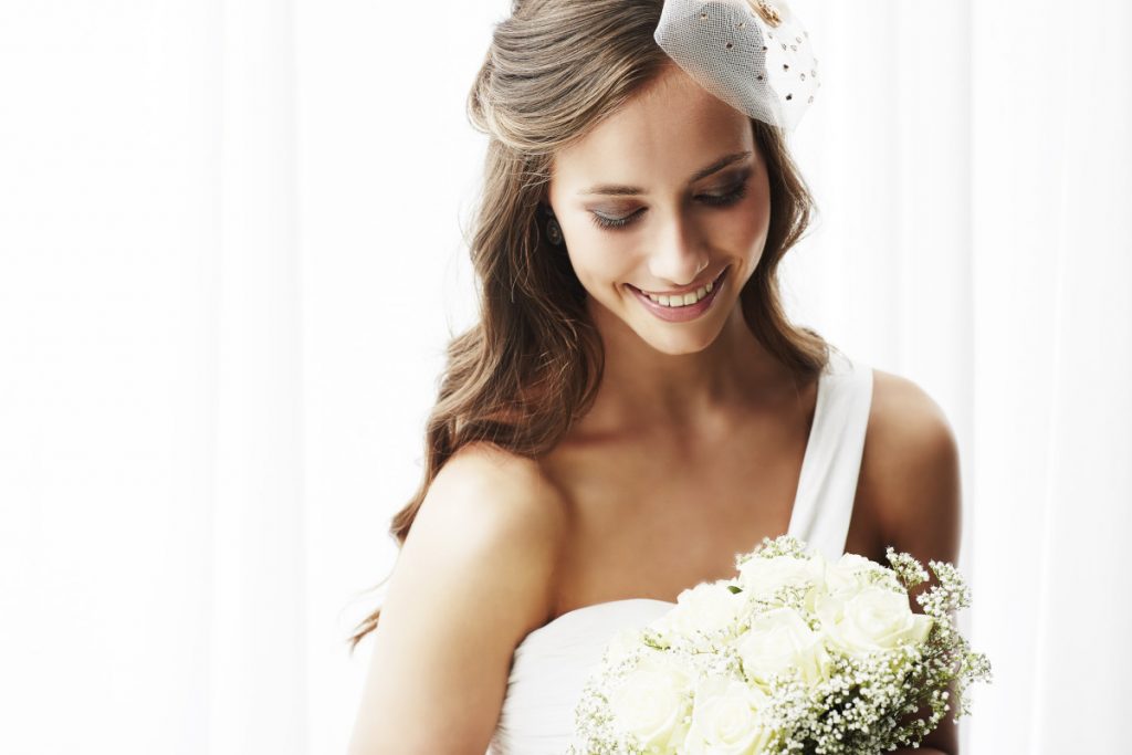 sposa con capelli mossi