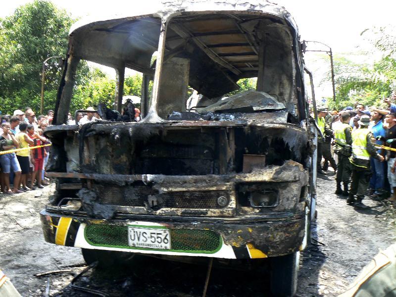 Incendio su autobus in Colombia: 32 bambini morti