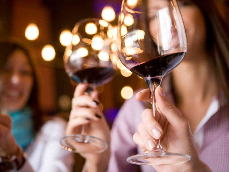 Dieta e alcolici: come bere senza prendere peso