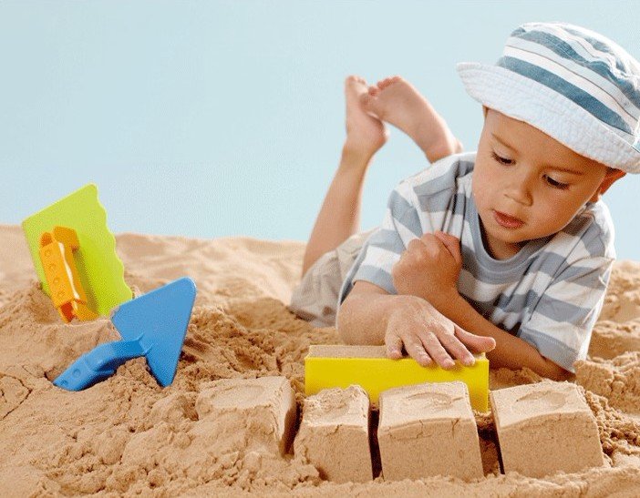 Giochi con la sabbia per bambini