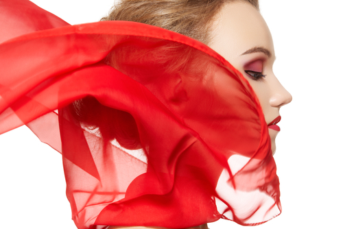 Come indossare un foulard