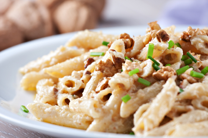 Pasta with walnut sauce