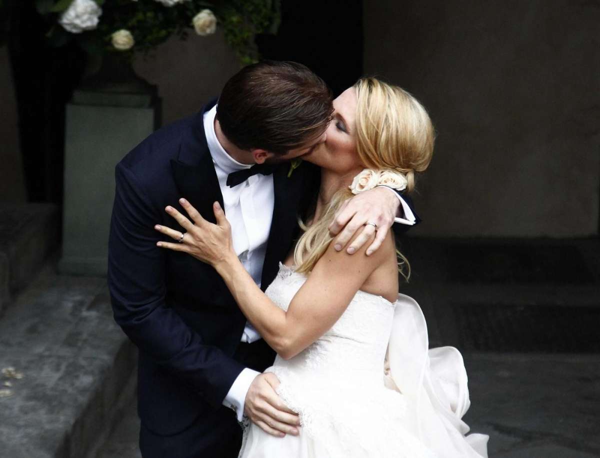 Michelle Hunziker e Tomaso Trussardi si sono sposati: matrimonio vip a Bergamo [FOTO]