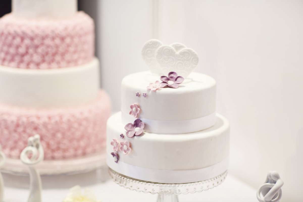 Torte nuziali finte: complementi d’arredo per il tuo matrimonio [FOTO]