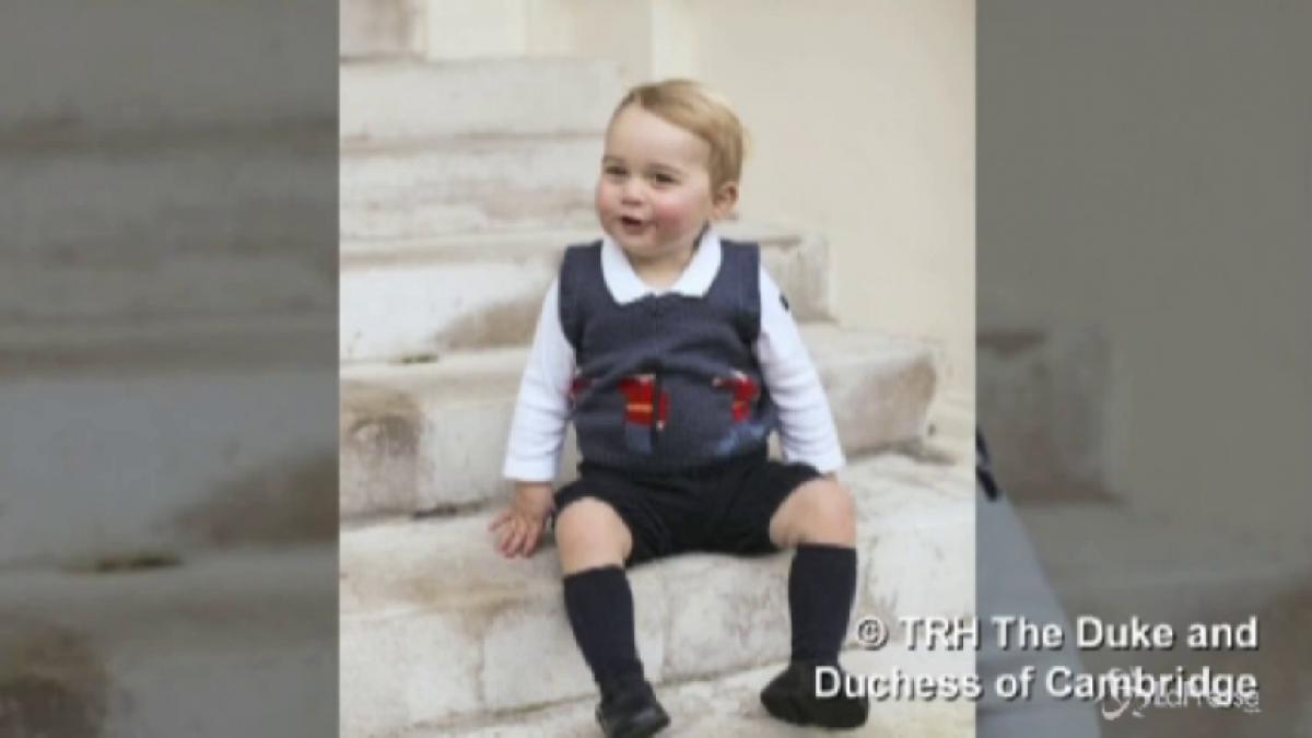 Principe George a Natale 2014, William e Kate pubblicano le nuove foto del Royal Baby