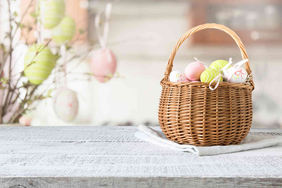 cestino di Pasqua con uova