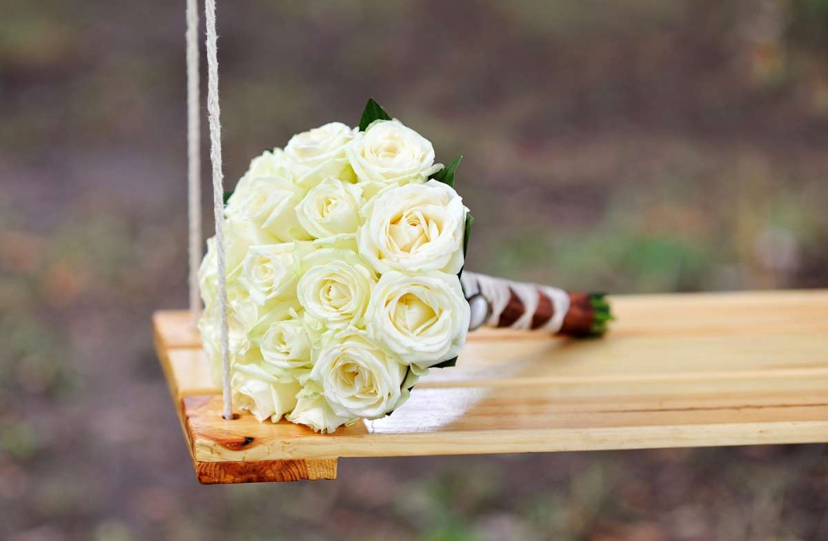 Rose bianche al matrimonio