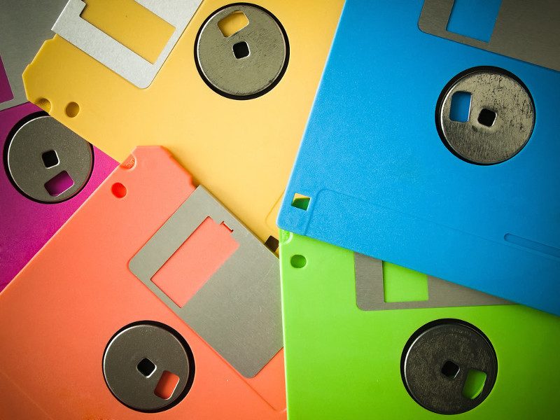 7 idee per riciclare i vecchi floppy disk