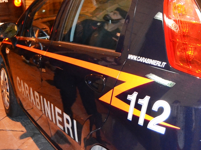 Livorno, donna aggredita con l’acido da un amico